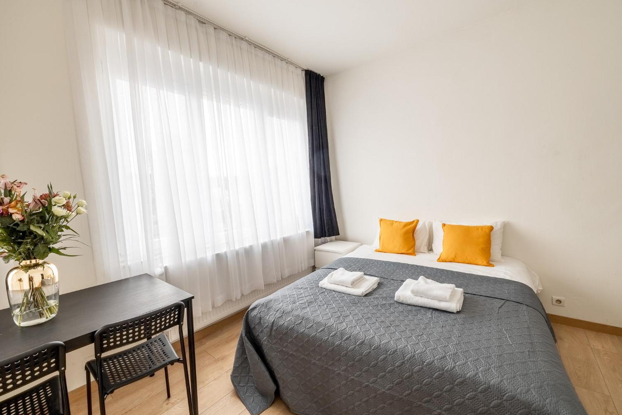 Albert Gare Du Midi 31, Brussels